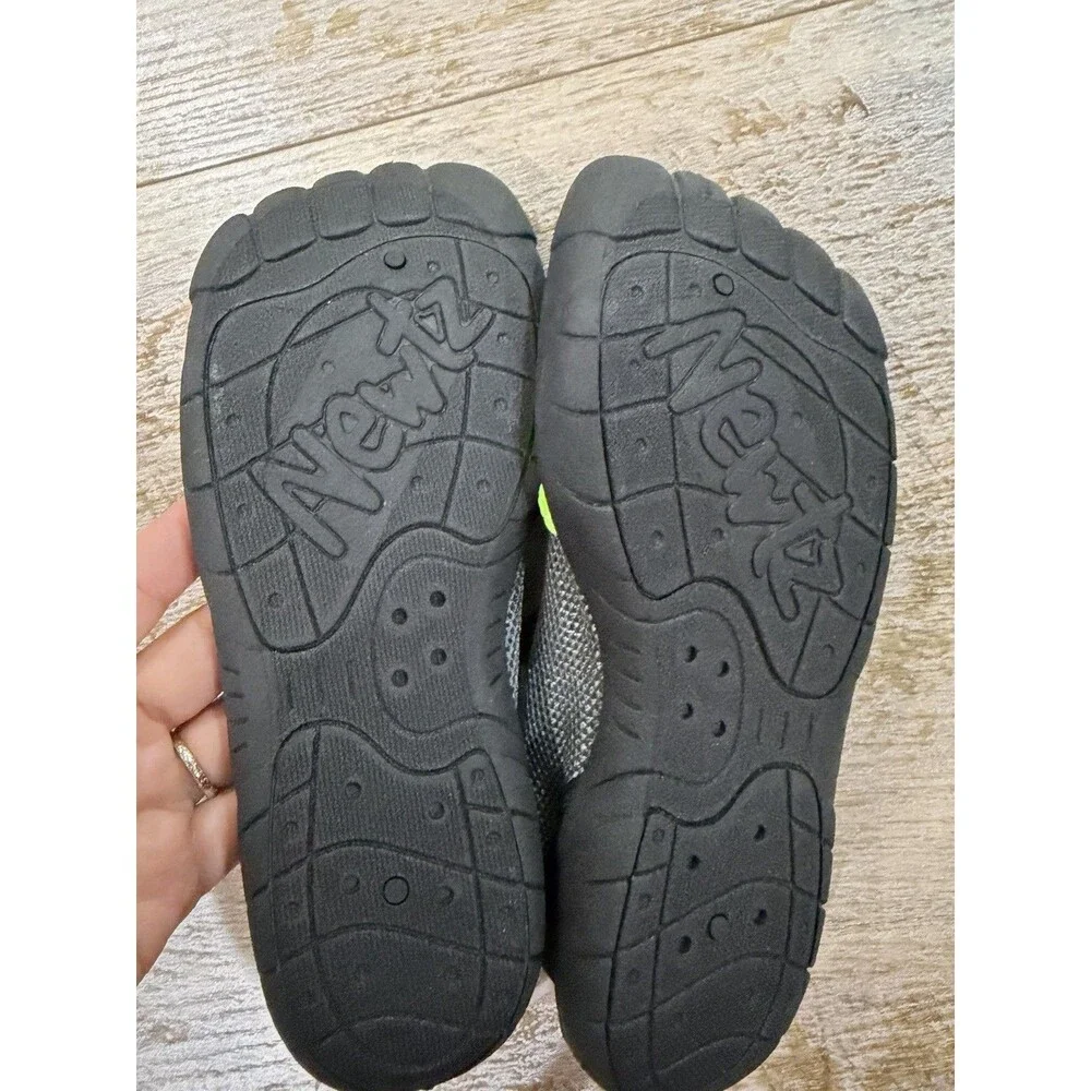 Newtz Kids Water Shoes Size 2/3 Youth Shark Black Lime Green Aqua Socks NWOT